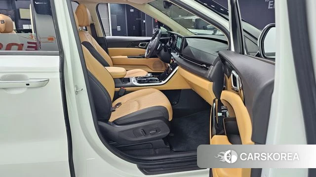 Kia Carnival 4th generation 2023 Белый из Кореи, фото 2