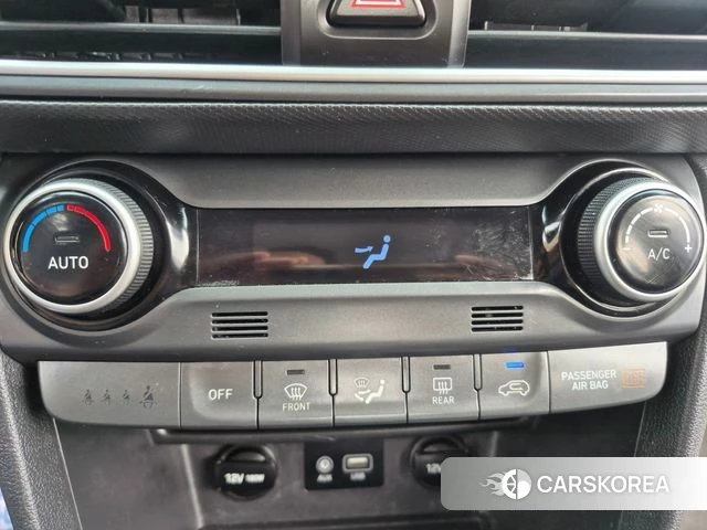 Hyundai Kona 2018 Синий нефрит из Кореи, фото 2