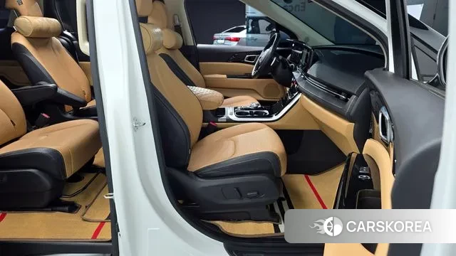 Kia Carnival 4th generation 2022 Белый из Кореи, фото 2