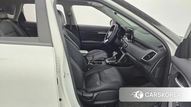 Kia Seltos 2021 Белый из Кореи, фото 2