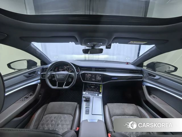 Audi A7L 2023 Серебристо-серый из Китая, фото 2