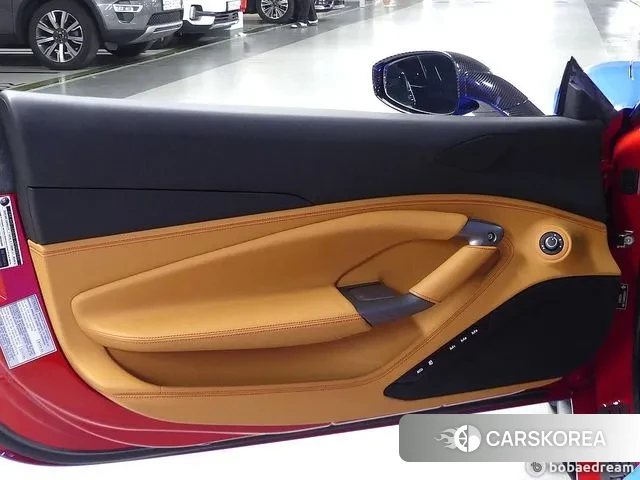 Ferrari F8 Tributo 2021 Красный из Кореи, фото 2