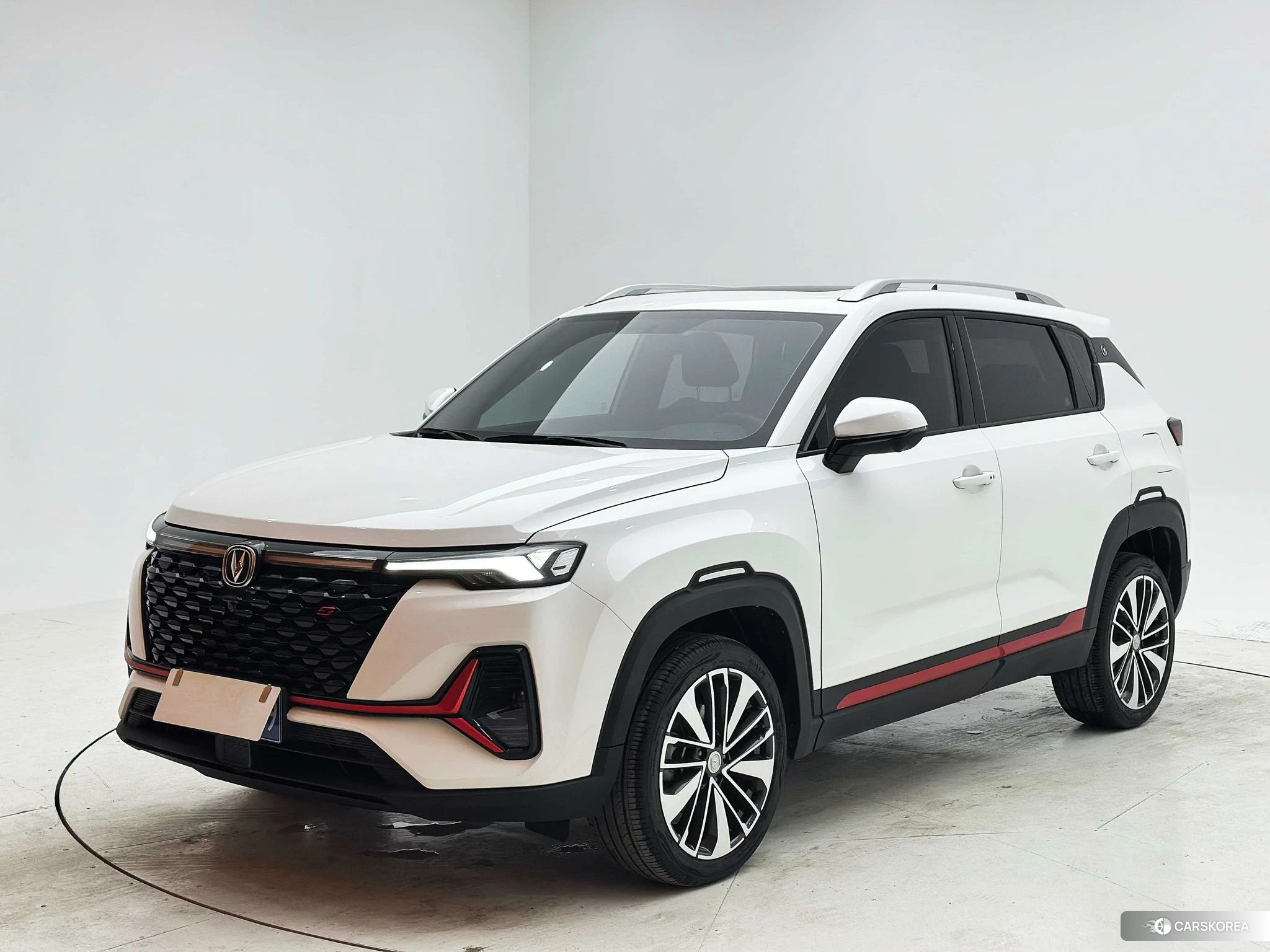 Chang'an CS35 PLUS 2021 Белый из Китая, фото 2