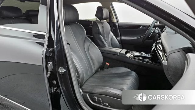 Genesis G80 (RG3) 2023 Черный из Кореи, фото 2