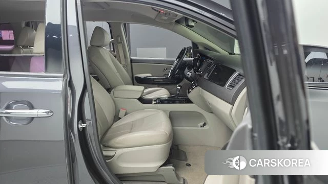 Kia All New Carnival 2018 Серый из Кореи, фото 2