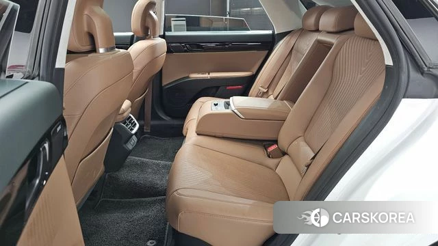 Hyundai Grandeur Hybrid (GN7) 2023 Белый из Кореи, фото 2