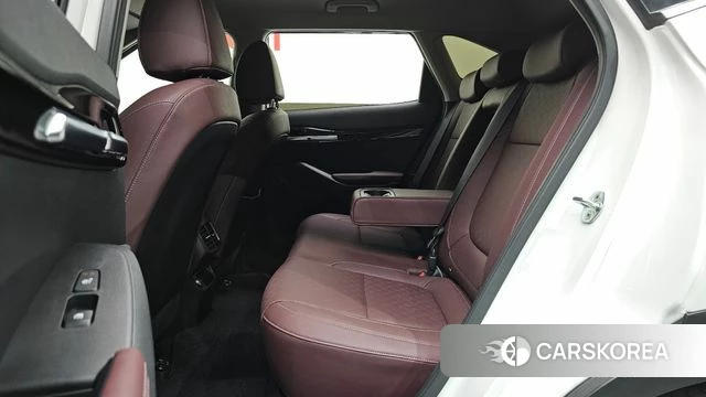 Kia Seltos 2022 Белый из Кореи, фото 2