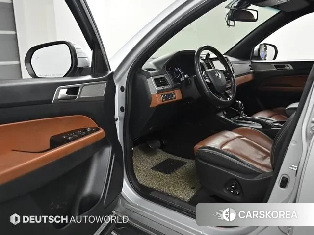 Ssangyong Rexton Sports 2018 Серебряный из Кореи, фото 2