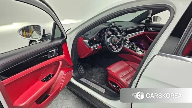 Porsche Panamera (971) 2018 Белый из Кореи, фото 2