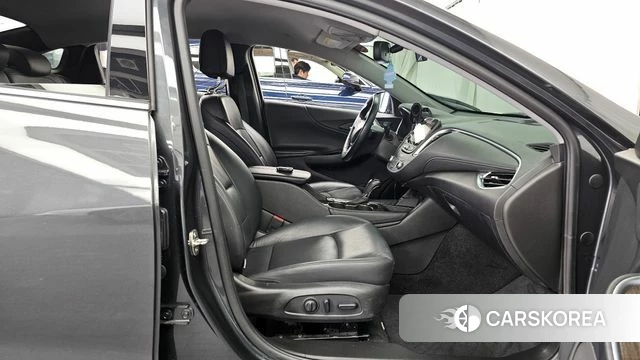 Chevrolet (GM Daewoo) All New Malibu 2018 Серый из Кореи, фото 2