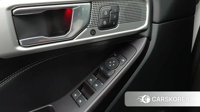 Ford Explorer 6th Generation 2020 Белый из Кореи, фото 2