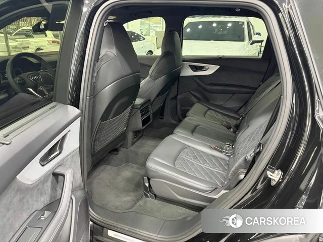 Audi Q7 (4M) 2025 Черный из Кореи, фото 2