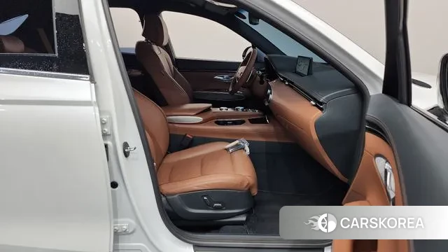 Genesis GV70 2021 Белый из Кореи, фото 2