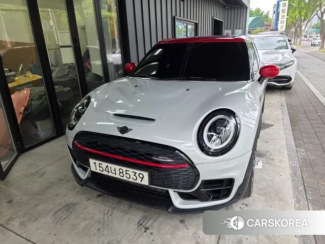 Mini Cooper S Clubman 2021 Серебряный из Кореи, фото 2