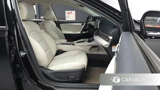 Hyundai The New Grandeur IG Hybrid 2022 Черный из Кореи, фото 2