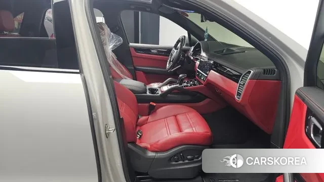 Porsche Cayenne (PO536) 2022 Серый из Кореи, фото 2