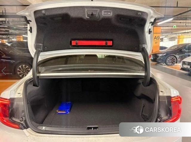 Volvo S90 2021 Белый из Кореи, фото 2