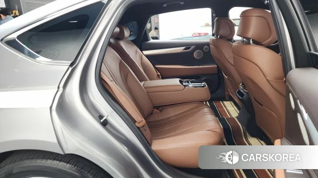 Genesis Electrified G80 (RG3) 2021 Серебряный из Кореи, фото 2