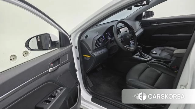 Hyundai The New Avante AD 2019 Белый из Кореи, фото 2