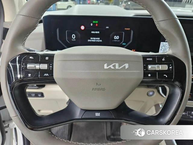 Kia The New Carnival 4th Generation 2025 Белый из Кореи, фото 2