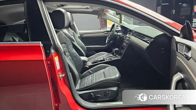 Volkswagen Arteon 2018 Красный из Кореи, фото 2