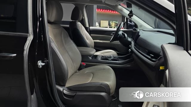 Kia The New Carnival 4th Generation 2024 Черный из Кореи, фото 2