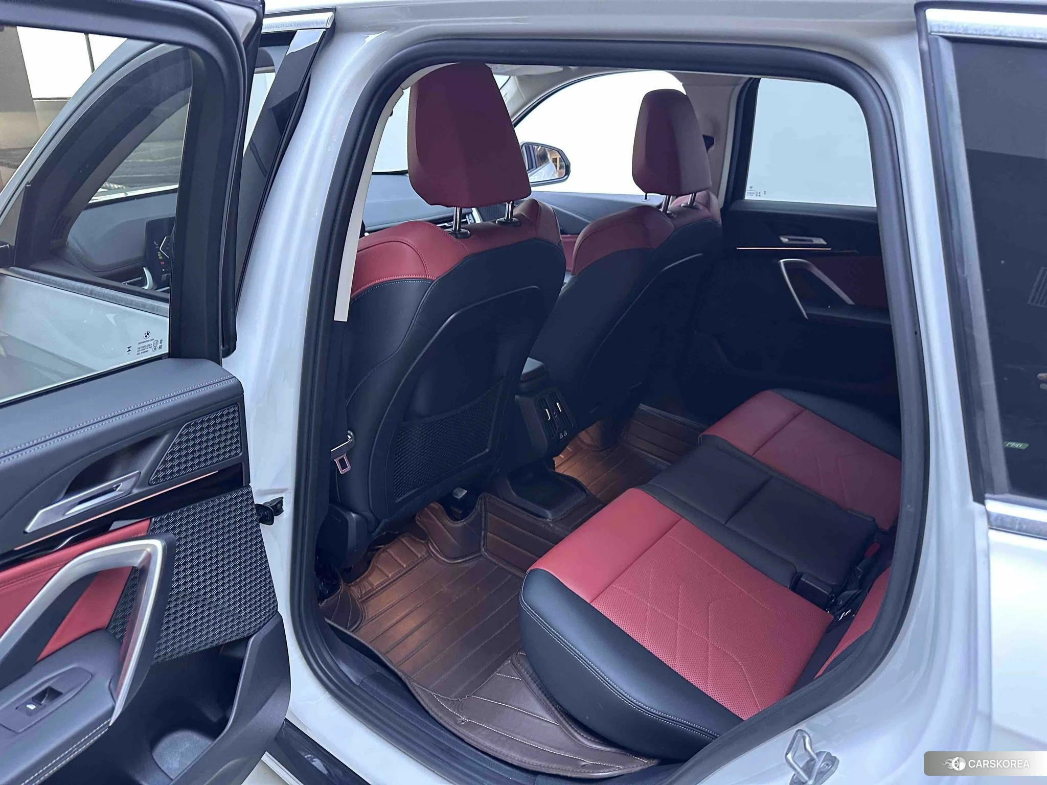 BMW X1 2023 Белый из Китая, фото 2