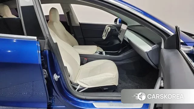 Tesla Model 3 2020 Синий из Кореи, фото 2