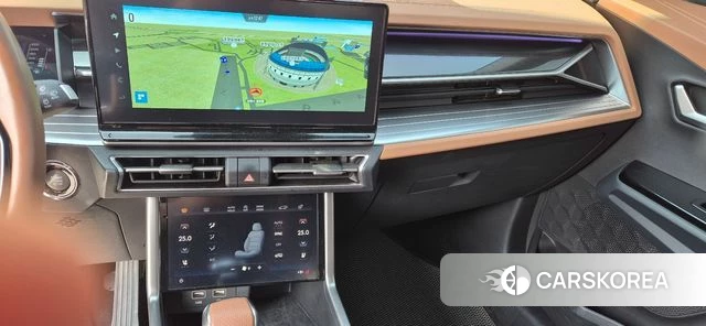 Ssangyong Torres 2023 Темно-зеленый из Кореи, фото 2