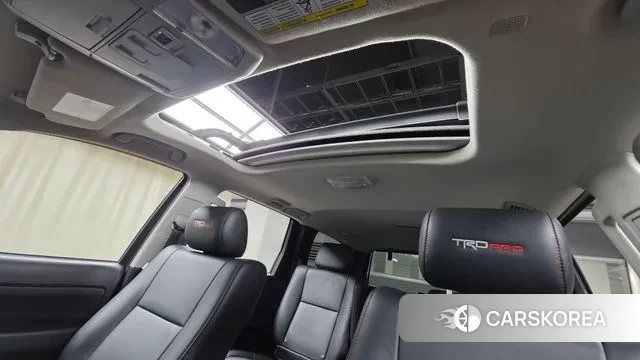 Toyota Sequire id 3484360 из Кореи 2