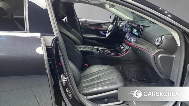 Mercedes-Benz CLS-Class C257 2018 Черный из Кореи, фото 2