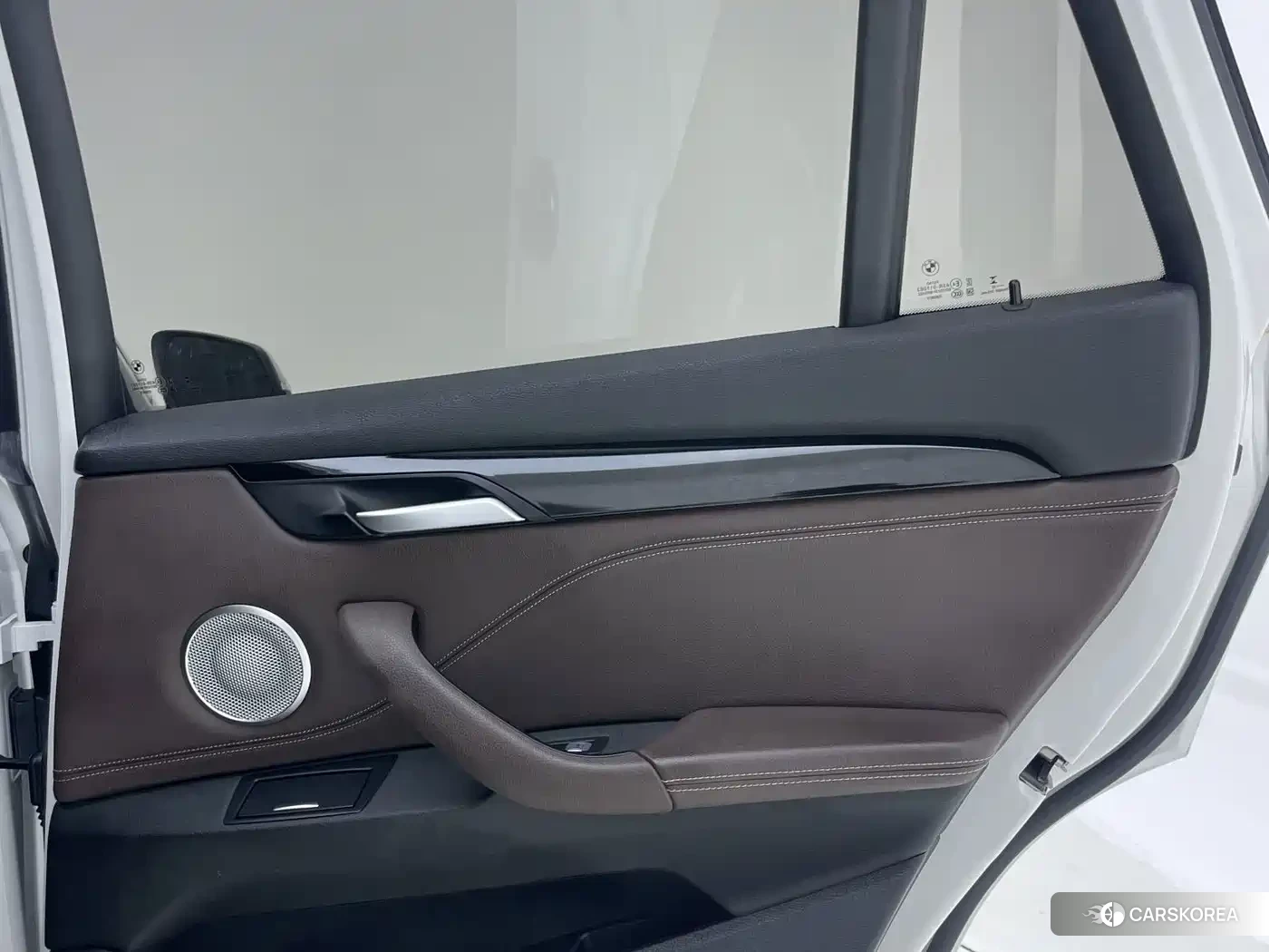 BMW X1 2023 Белый из Китая, фото 3