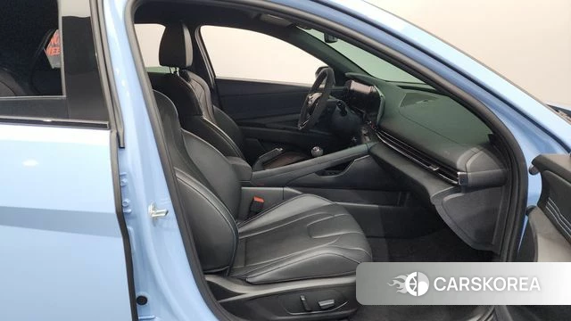 Hyundai Avante (CN7) 2022 Небесно-голубой из Кореи, фото 2