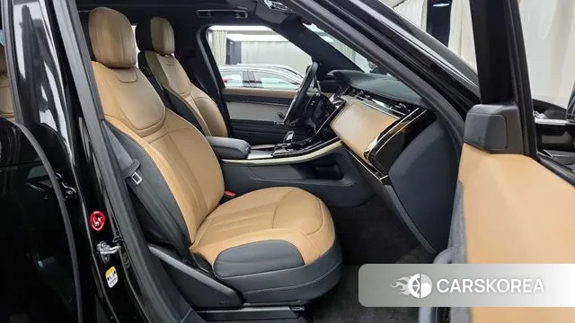 Land Rover Range Rover Sport 3rd Generation 2024 Черный из Кореи, фото 2