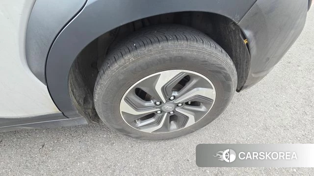 Hyundai The New Kona Hybrid 2022 Серебристо-серый из Кореи, фото 2