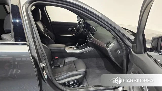 BMW 3 Series (G20) 2020 Серый из Кореи, фото 2