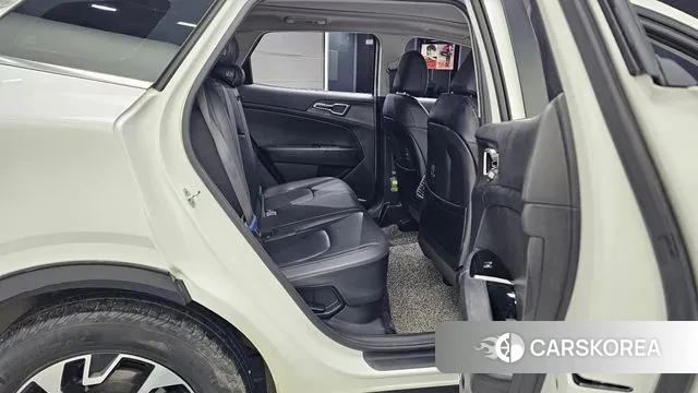 Kia Sportage 5th Generation Hybrid 2022 Белый из Кореи, фото 2