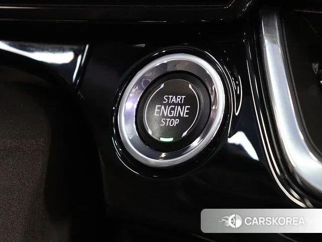 Chevrolet (GM Daewoo) Trax Crossover 2023 Белый из Кореи, фото 2