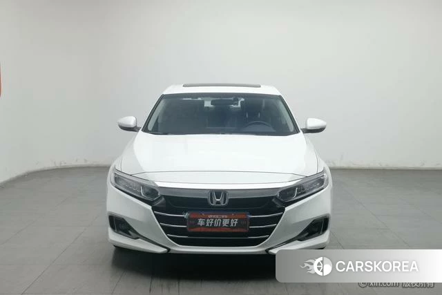 Honda Accord 2023 Белый из Китая, фото 2