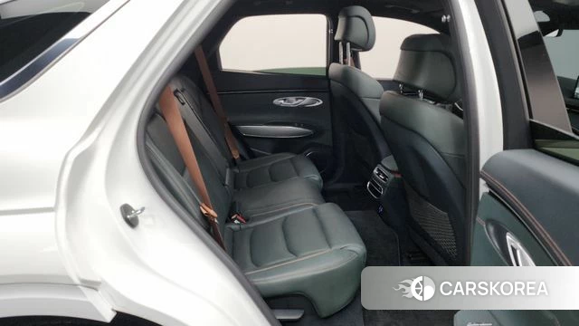 Genesis GV70 2024 Белый из Кореи, фото 2