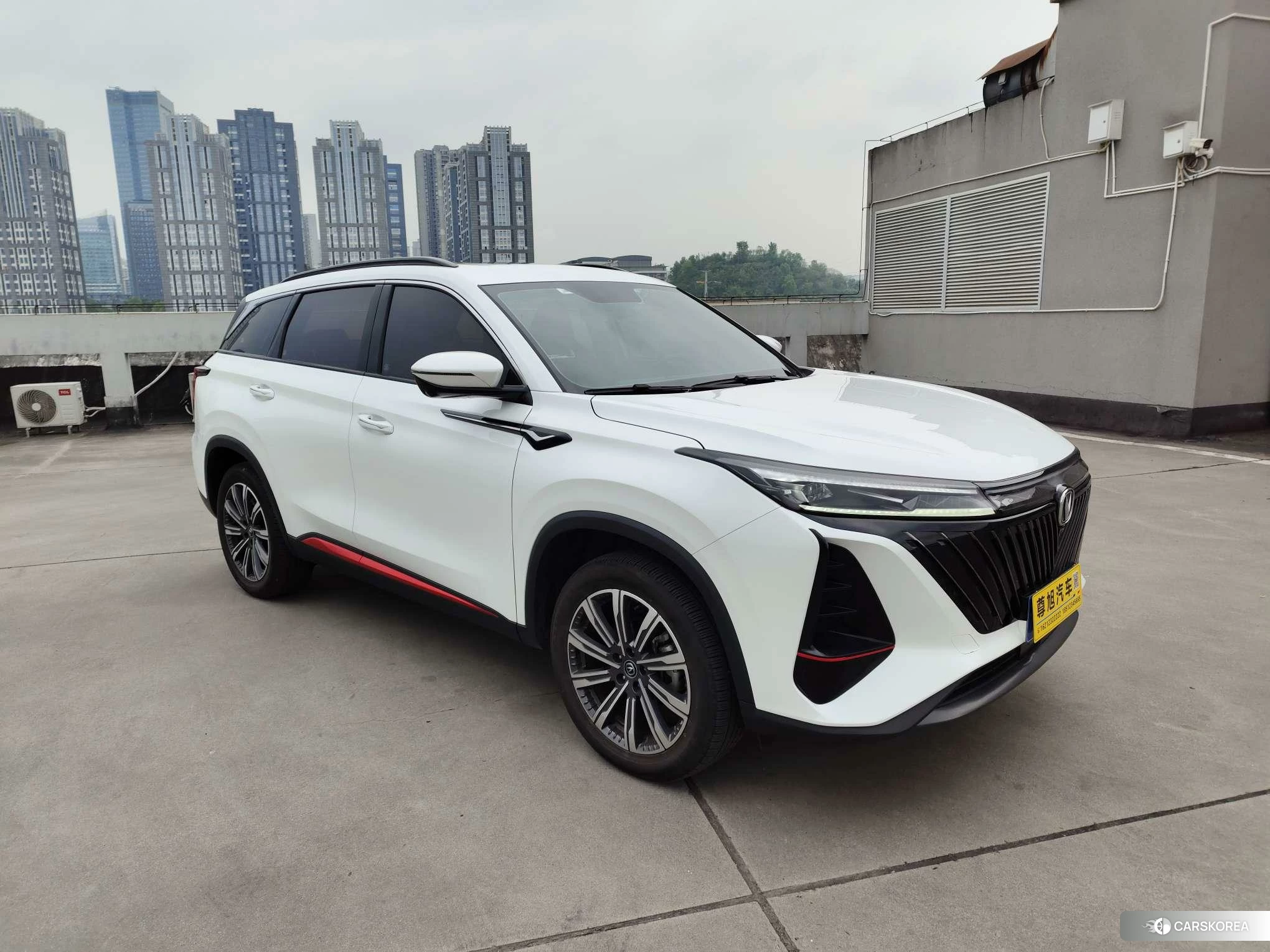 Chang'an CS75 PLUS 2022 Белый из Китая, фото 2