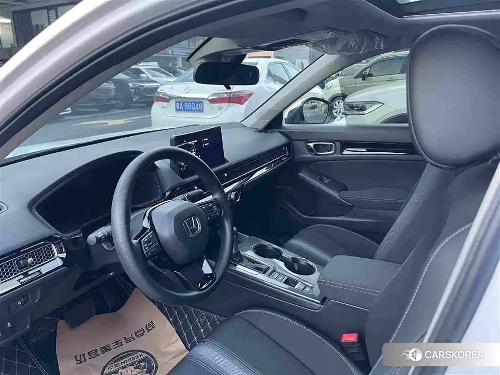 Honda Civic 2025 Белый из Китая, фото 2
