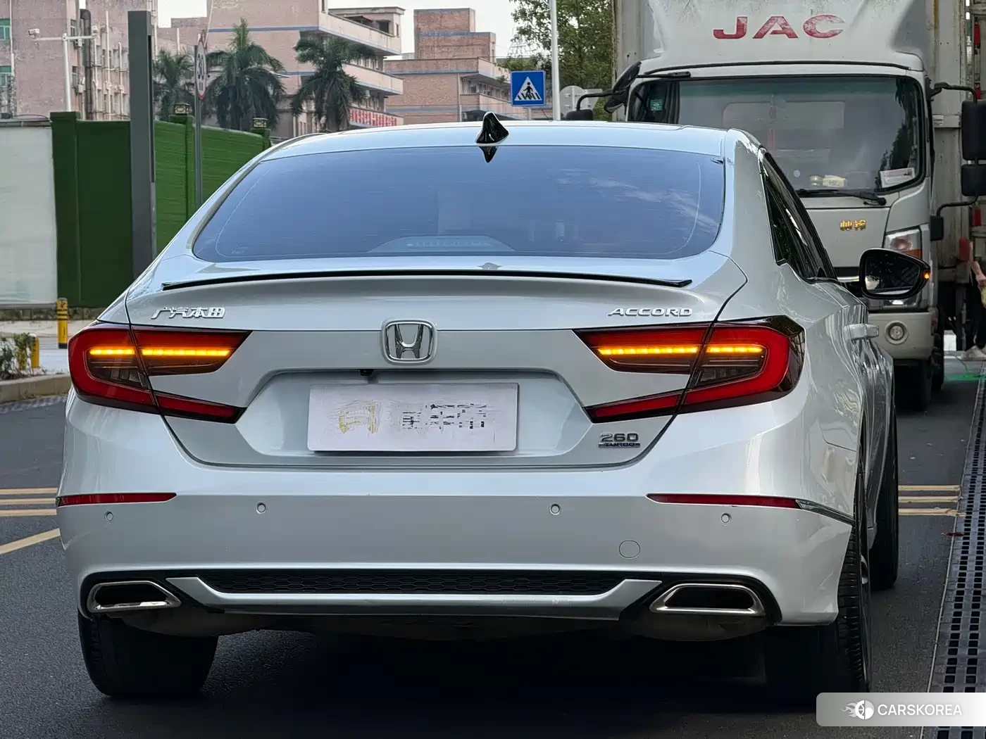 Honda Accord 2022 Белый из Китая, фото 2