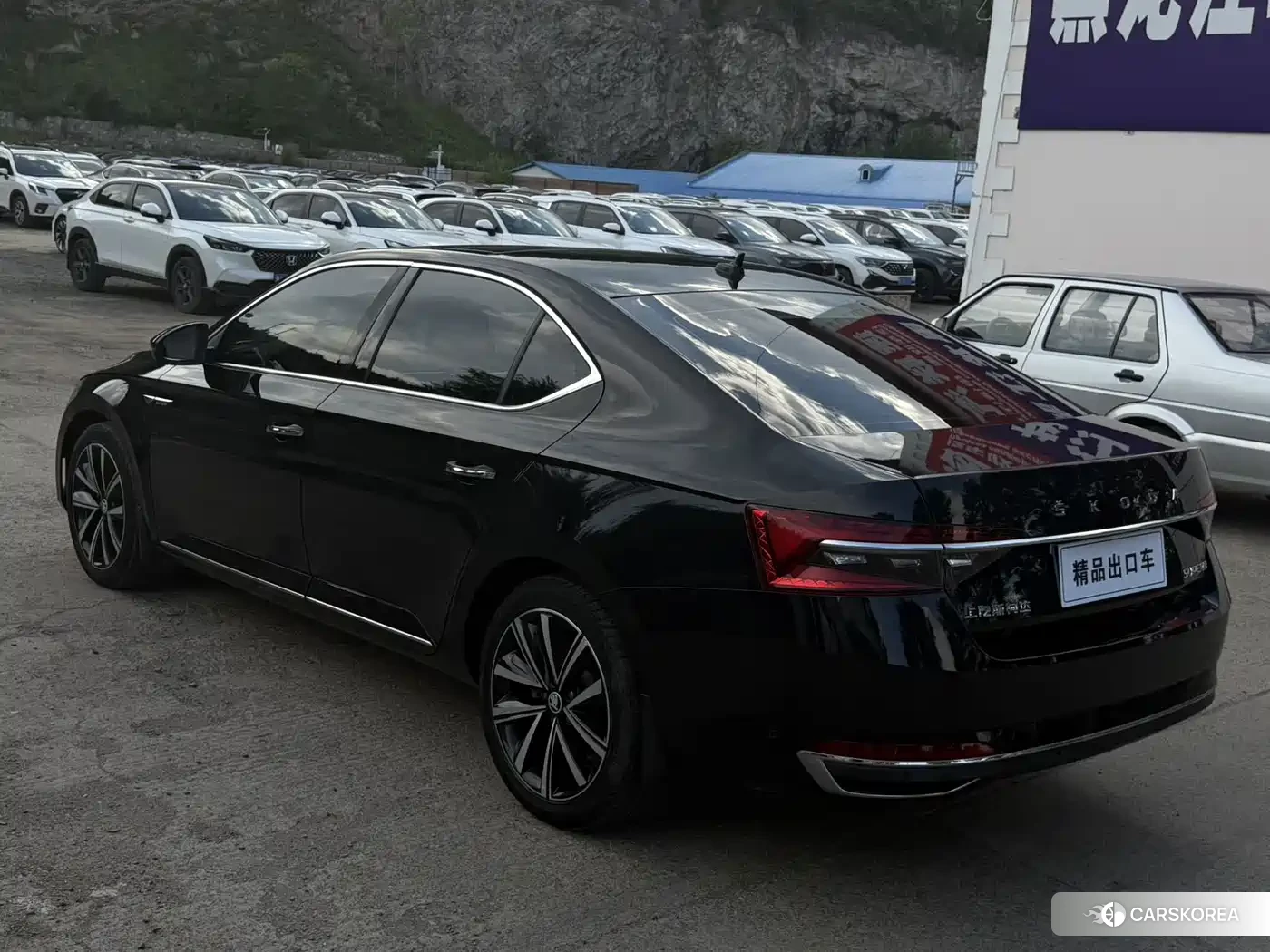 Skoda Superb 2023 Черный из Китая, фото 3