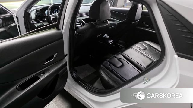 Hyundai Avante (CN7) 2022 Белый из Кореи, фото 2