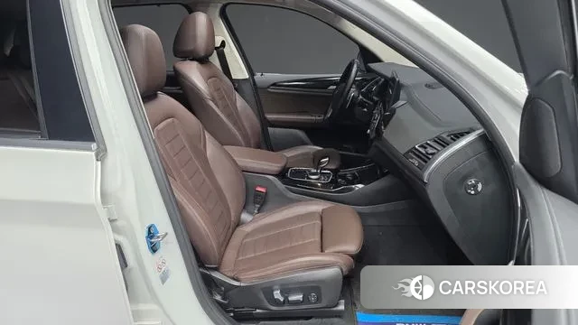 BMW X3 (G01) 2022 Белый из Кореи, фото 2