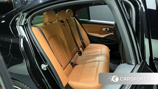 BMW 3 Series (G20) 2021 Черный из Кореи, фото 2