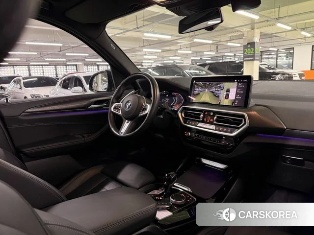 BMW X3 (G01) 2023 Черный из Кореи, фото 2
