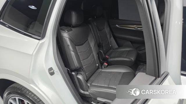 Cadillac XT6 2023 Белый из Кореи, фото 2