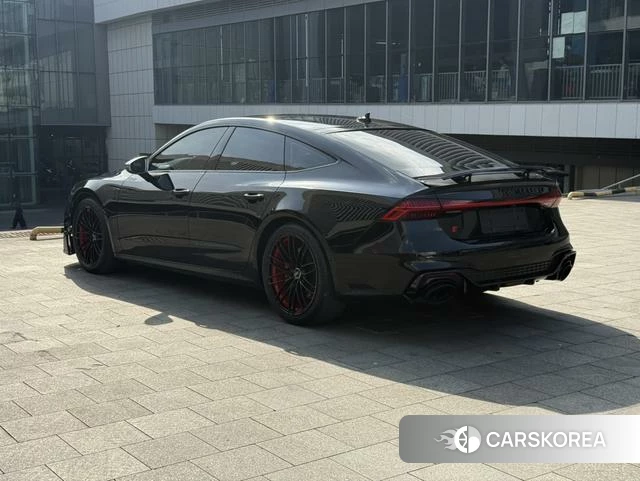 Audi A7 2022 Черный из Китая, фото 2